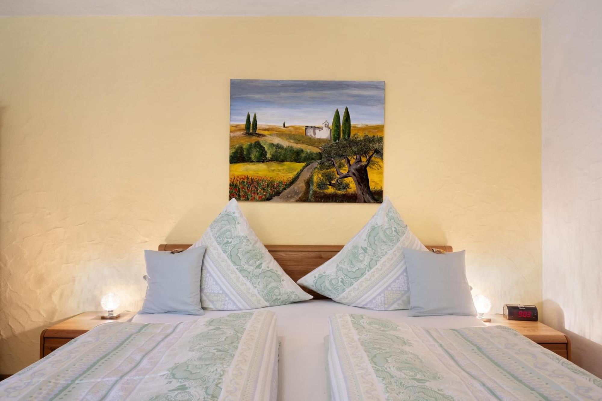 Ferienwohnung Burger Sasbach am Kaiserstuhl Buitenkant foto